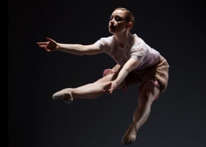 hero-chloe-studio